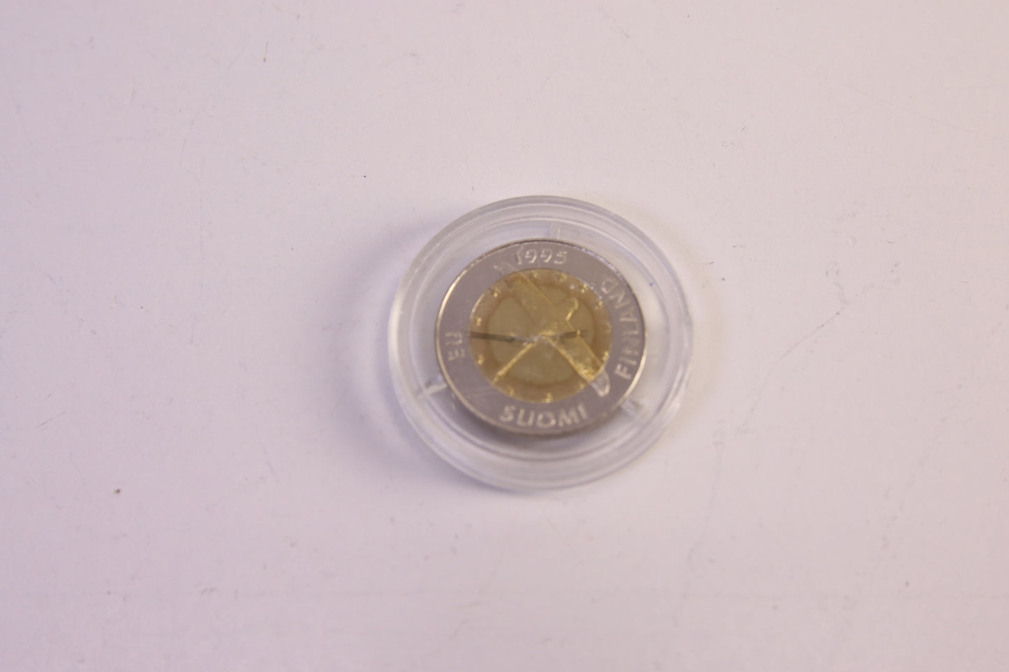10 Markkaa 1995 pillerissä