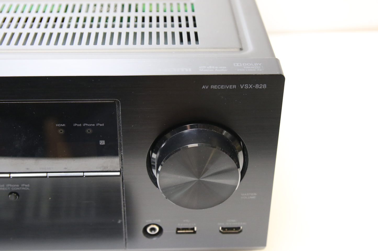 Pioneer VSX 828 Viritinvahvistin kaukosäätimellä