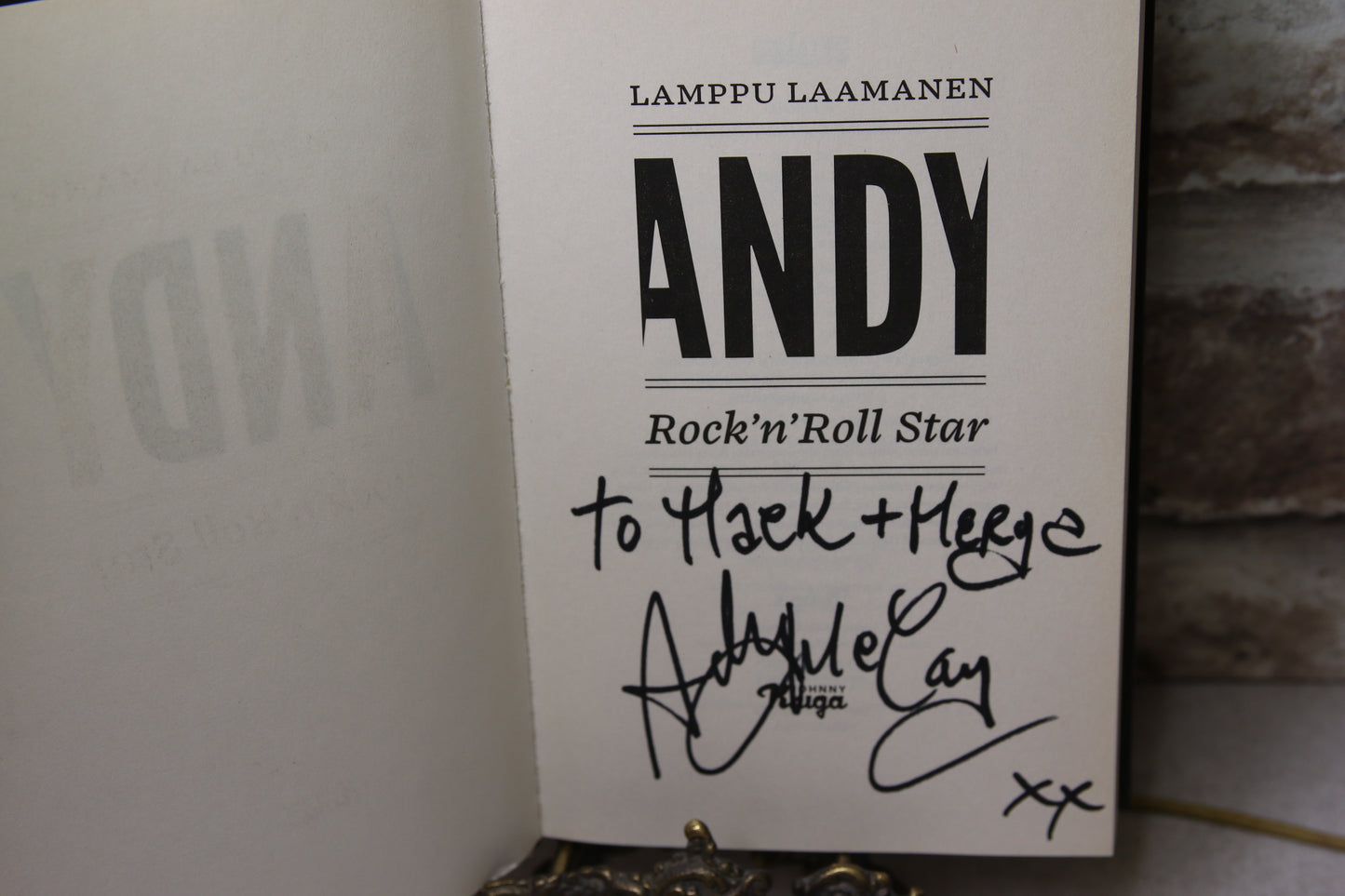 Kirja Andy Rock`n Roll Star nimikirjoituksella