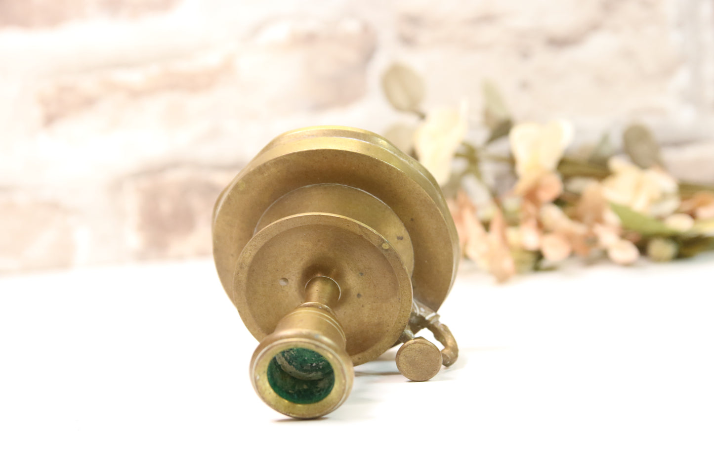 Messinki Yökynttilänjalka