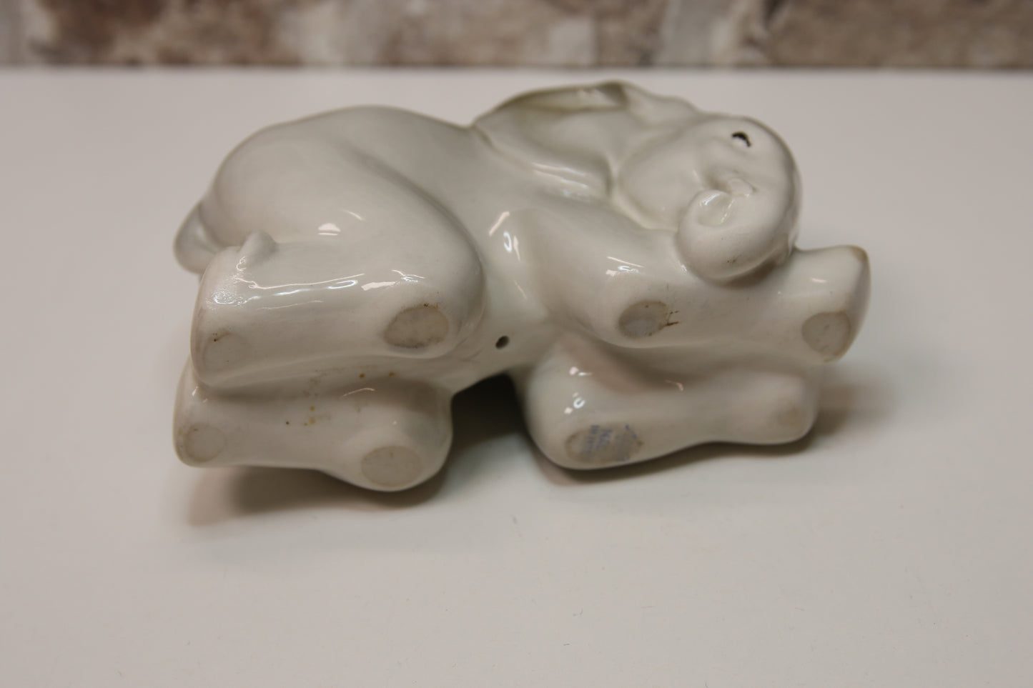 Lomonosov Elefantti figuuri