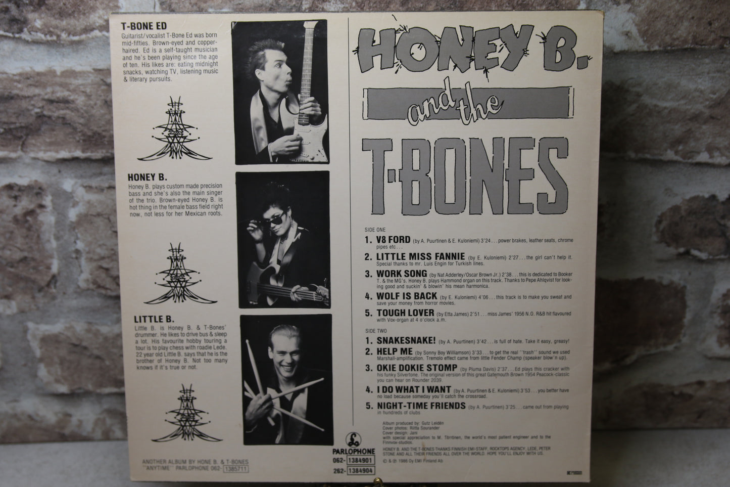 Honey B and T-Bones Helpme Lp-levy