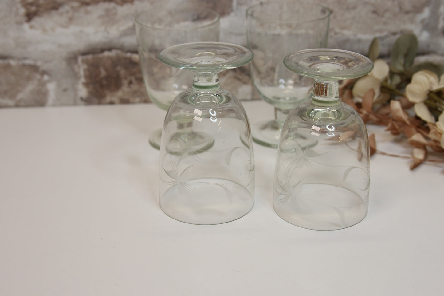 Kumela Jalallinen hiottu lasi