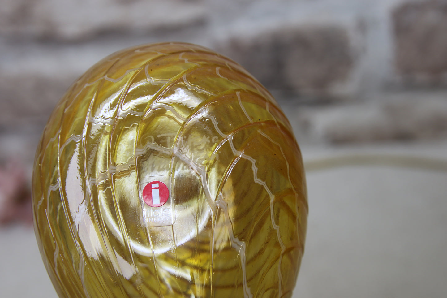 Iittala Karjalan Kultakäkönen lasilintu Oiva Toikka