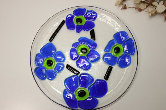 Sinikukka Lasilautanen