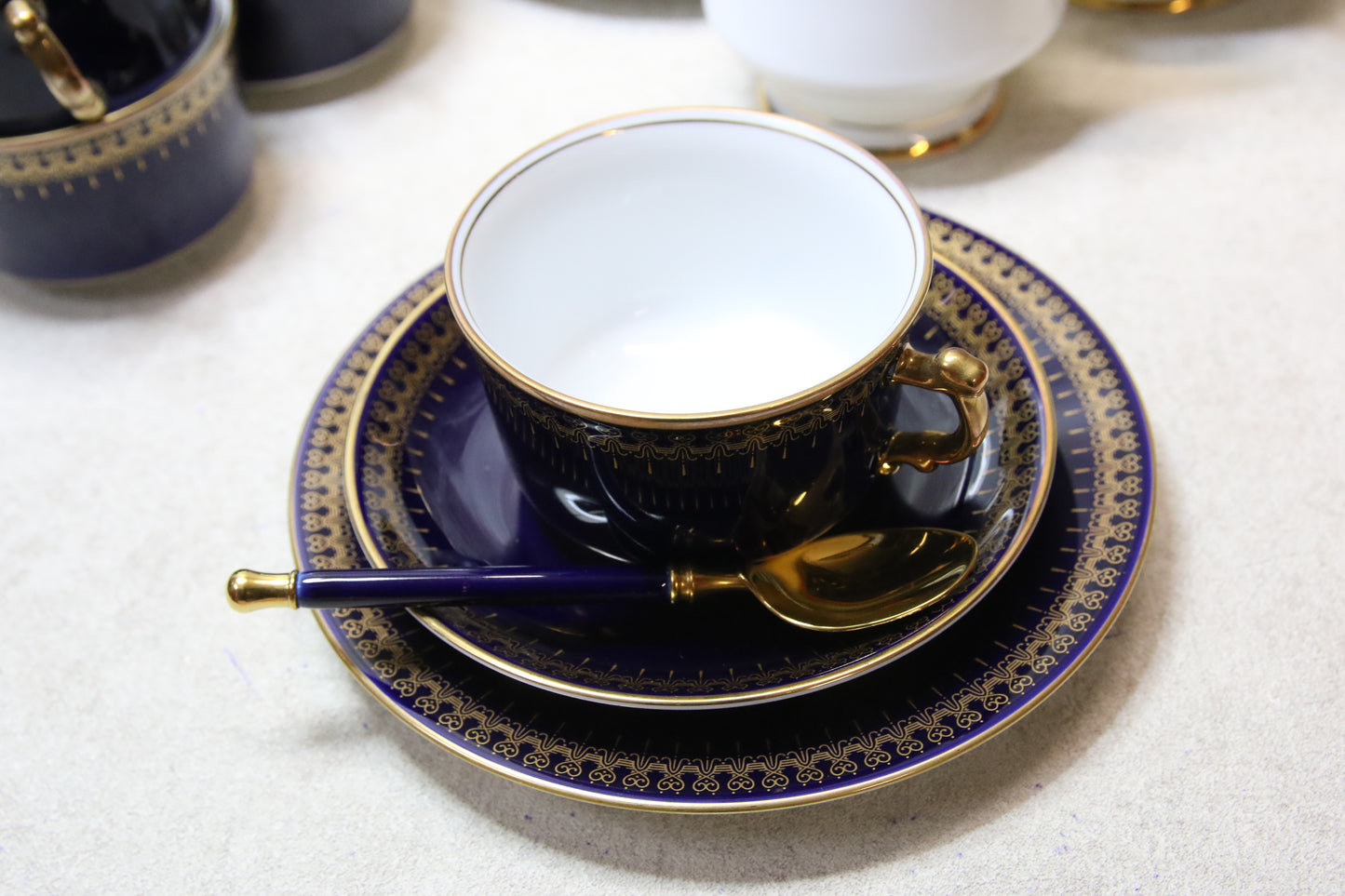 Romanov Golden Collection Kahviastiasto 6:lle