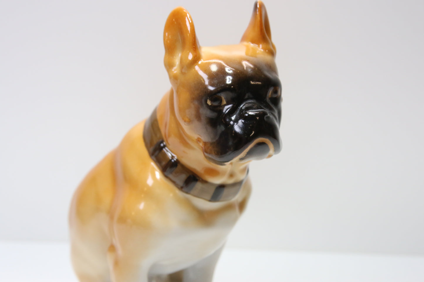 Lomonosov Bokseri figuuri