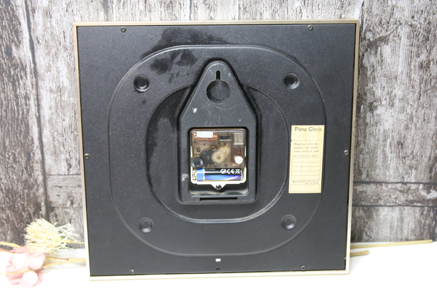 Panaclock Seinäkello