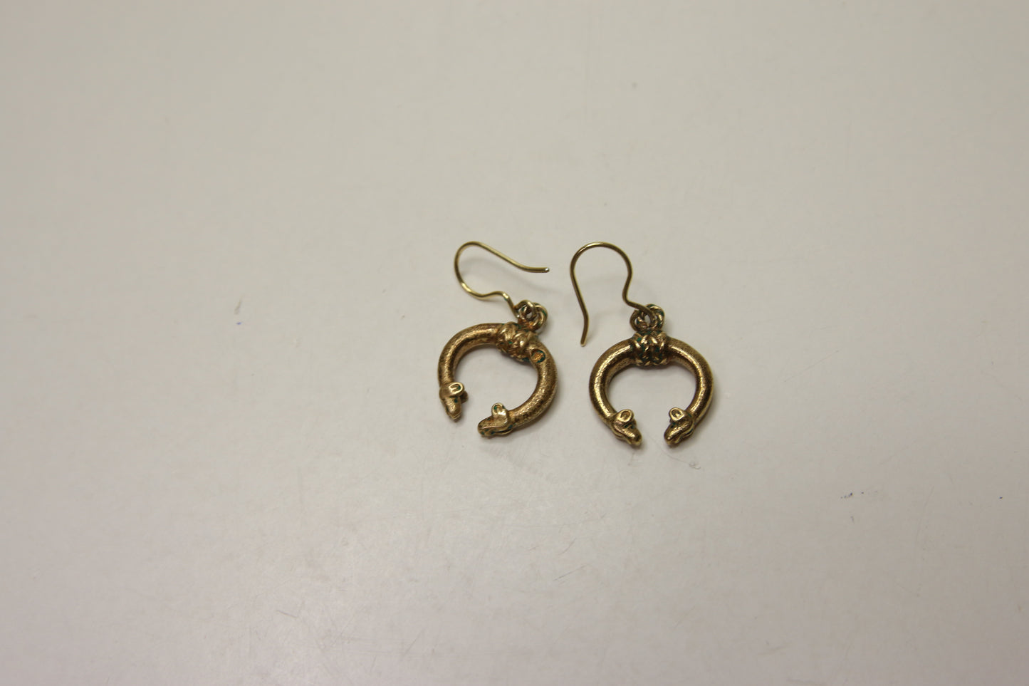 Kalevala Koru Hirvenpää korvakorut Tony Granholm