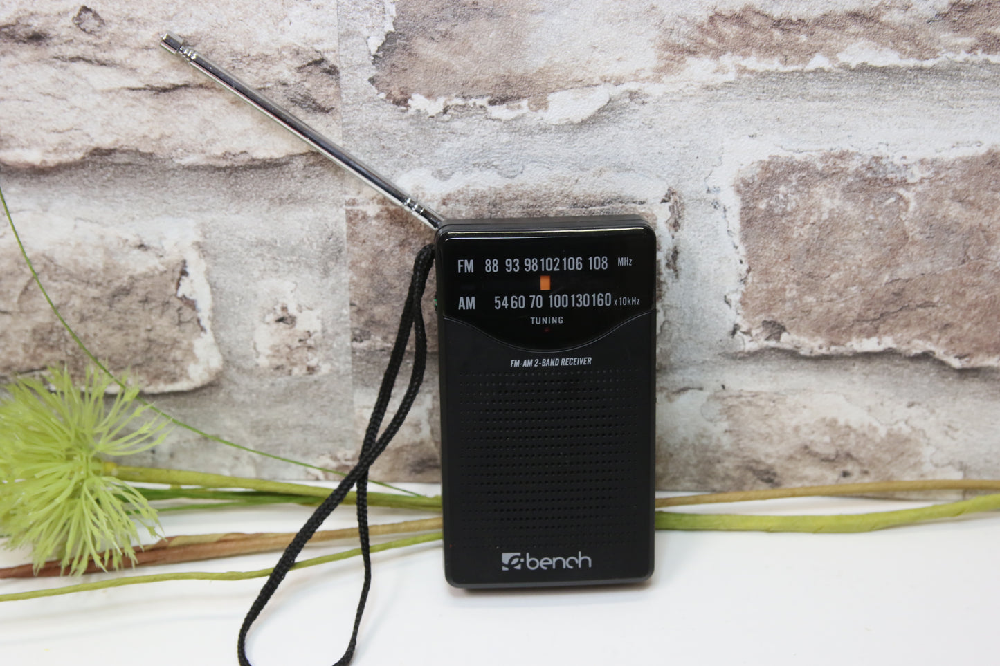 Bench KH224 Radio