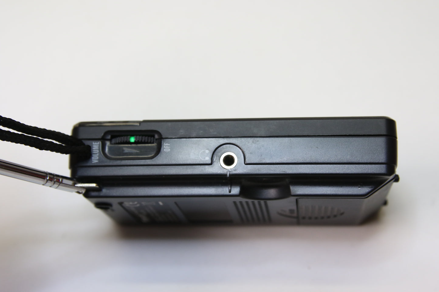 Bench KH224 Radio