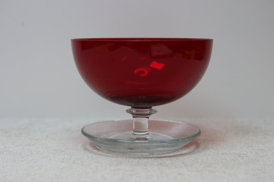 Nuutajärvi Jäätelömalja punainen Saara Hopea 1344