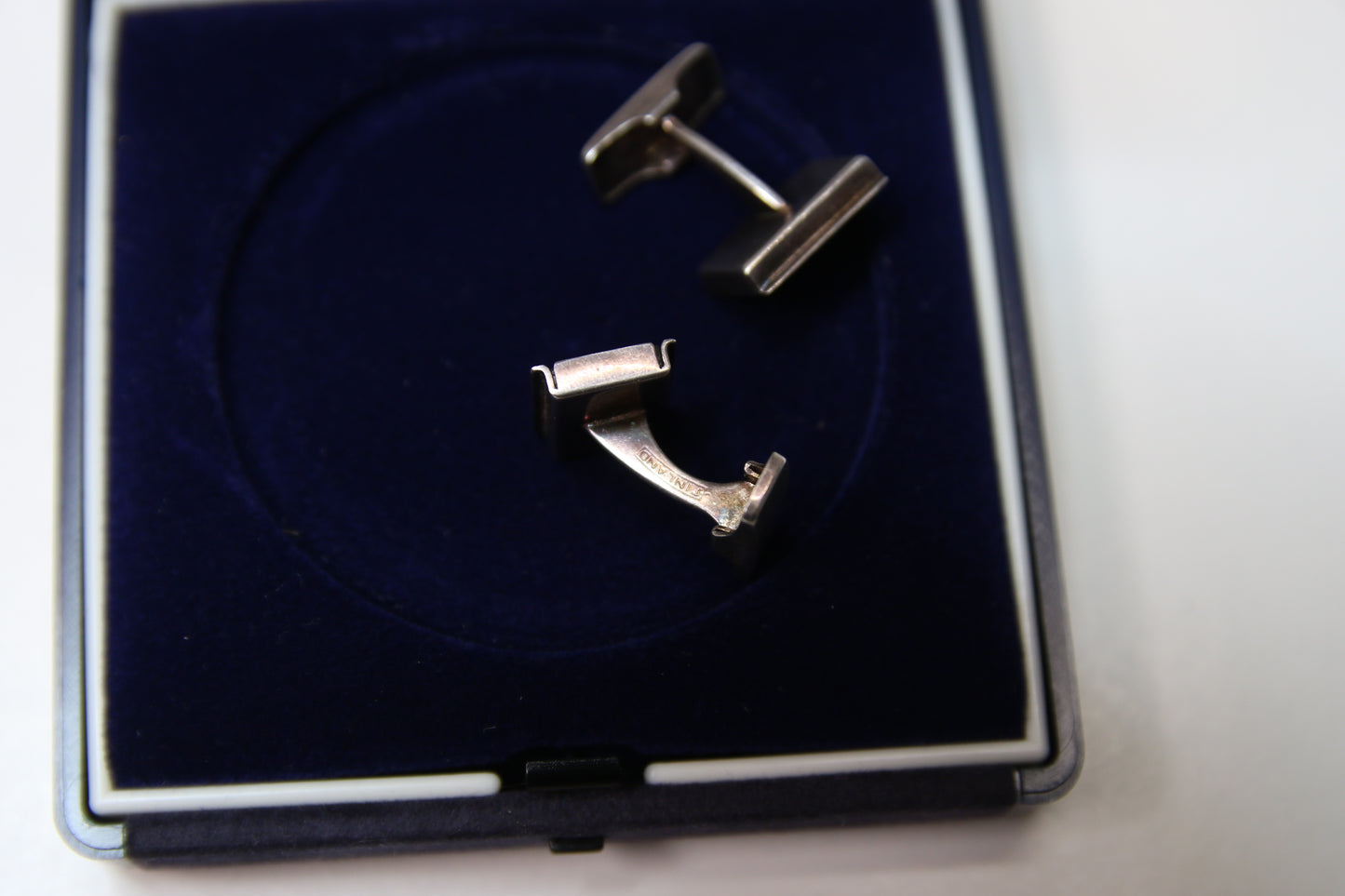 Kultasepät Salovaara Kalvosinnapit hopeaa