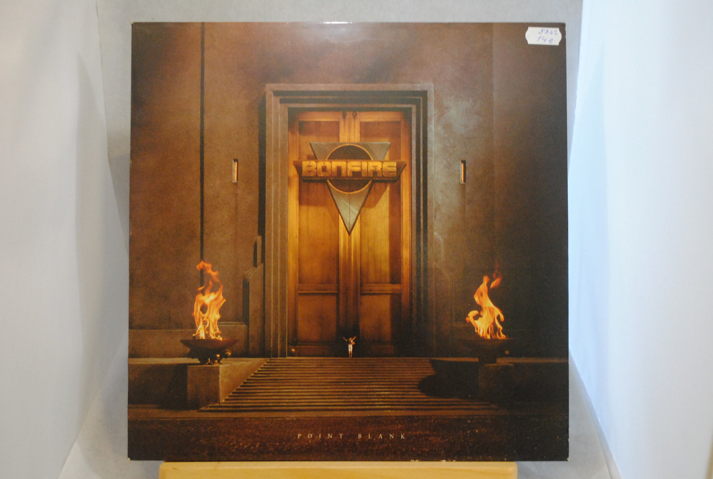 Bonfire Point Blank Lp-levy