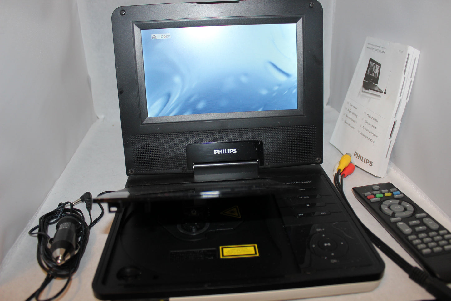 Philips Pd 7005 Dvd - televisio Kannettava