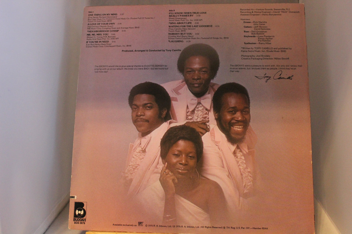 The Ebonys Sing about life lp-levy