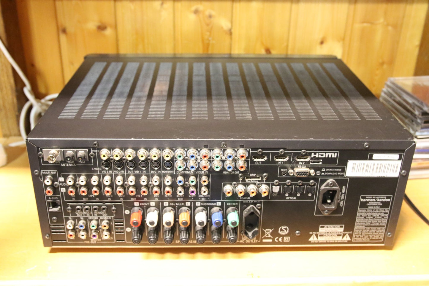 Harman Kardon AUR - 350 vahvistin - Asadon AarteetVahvistimet