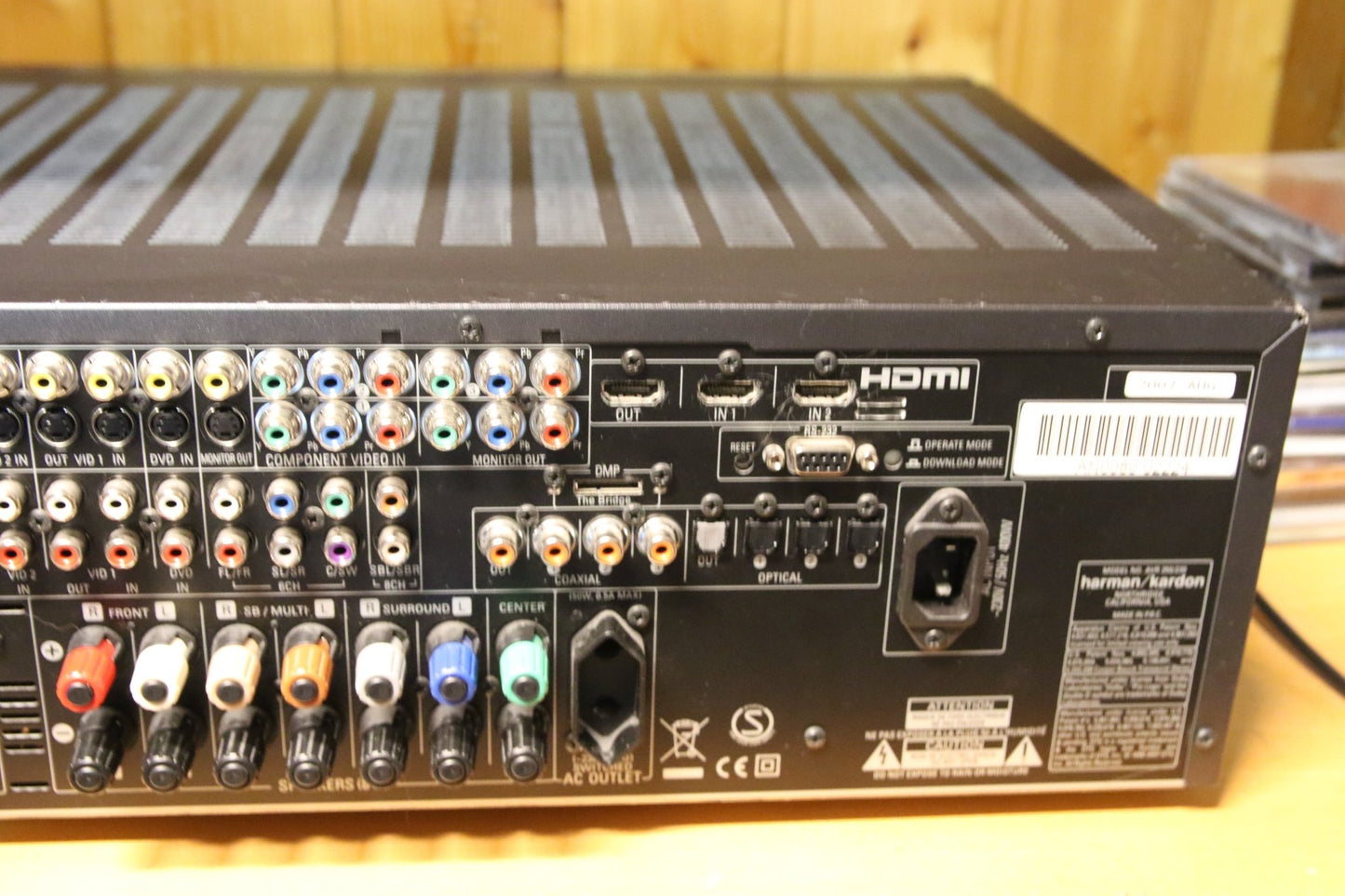Harman Kardon AUR - 350 vahvistin - Asadon AarteetVahvistimet