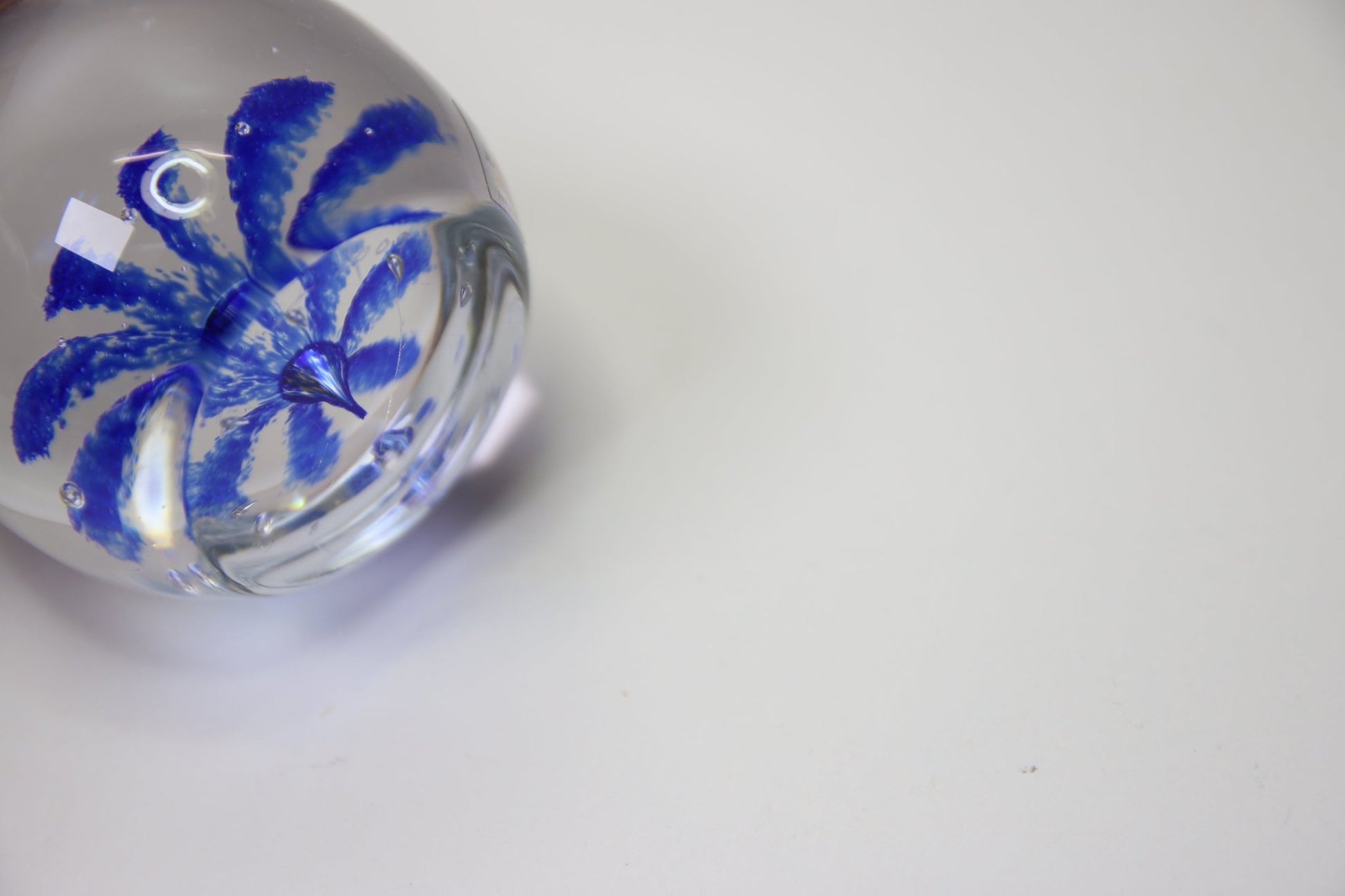 JL - Lasi Lasipaino Jaakko Liikanen signeerattu - Asadon AarteetKoristeet