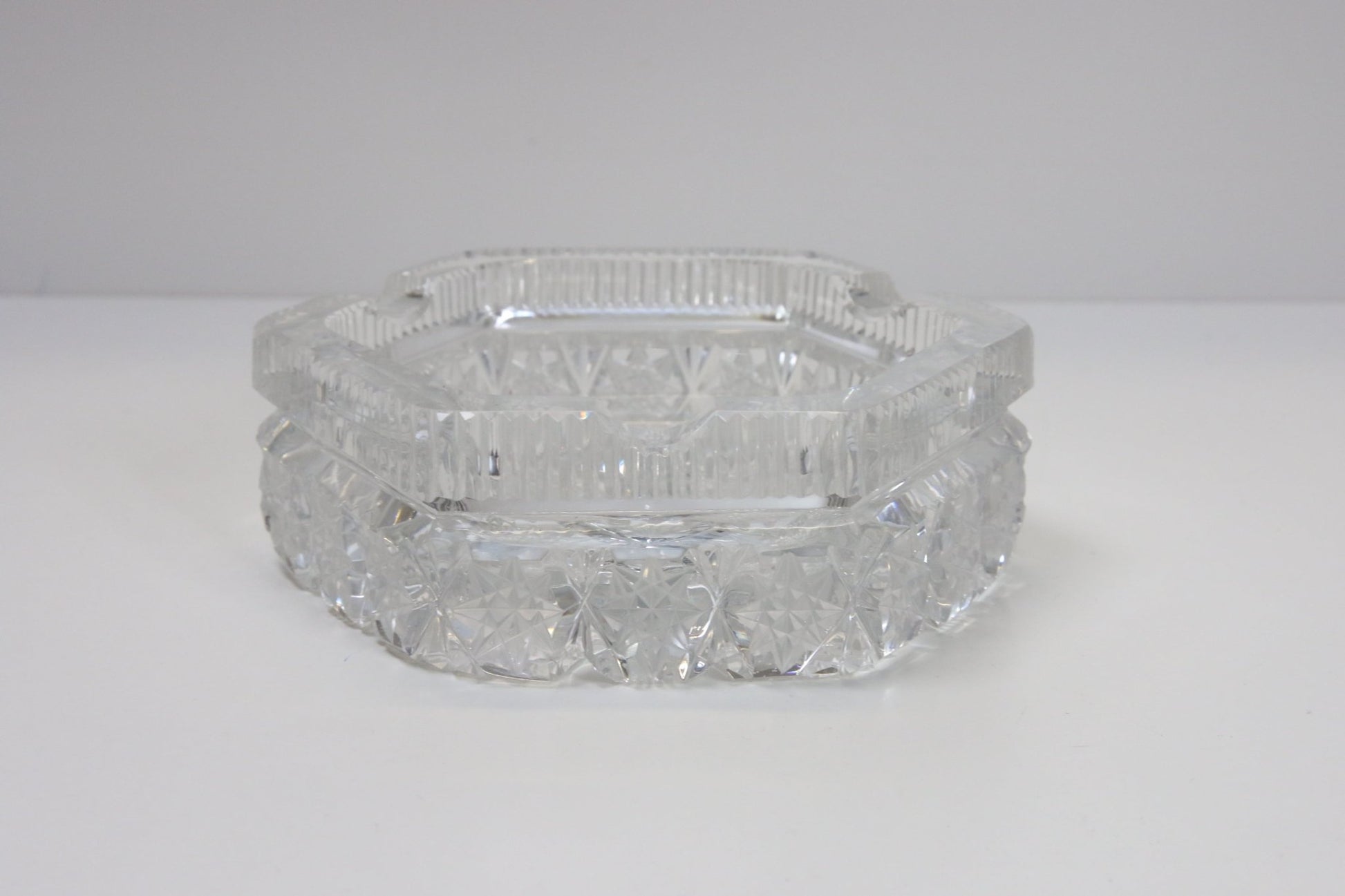 Kristalli tuhkakuppi - Asadon AarteetTuhkakupit