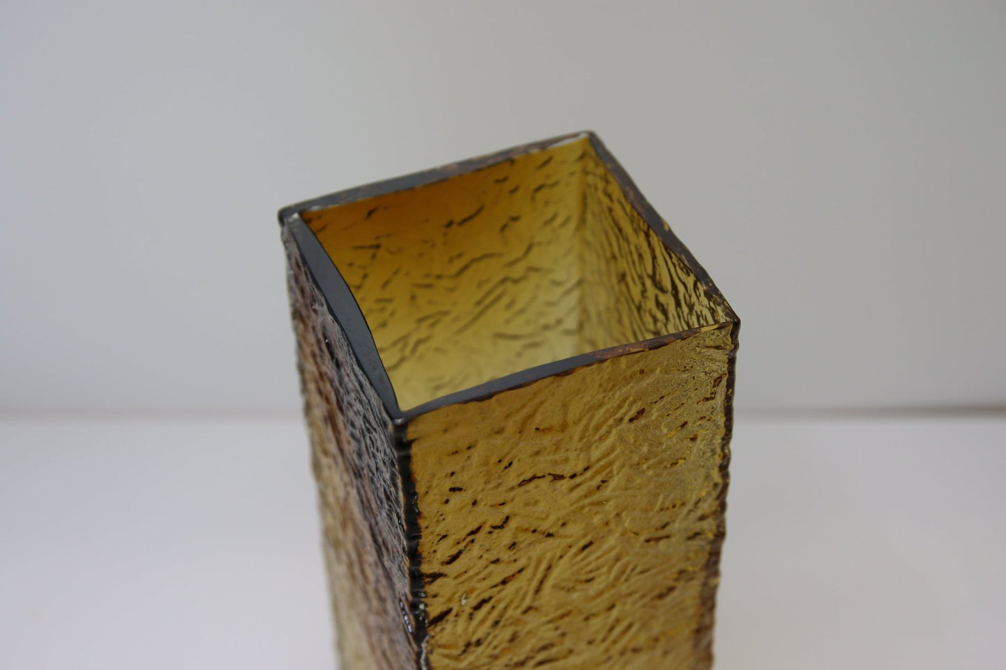 Kumela Kallio maljakko ruskea Kaj Blomqvist - Asadon AarteetMaljakot