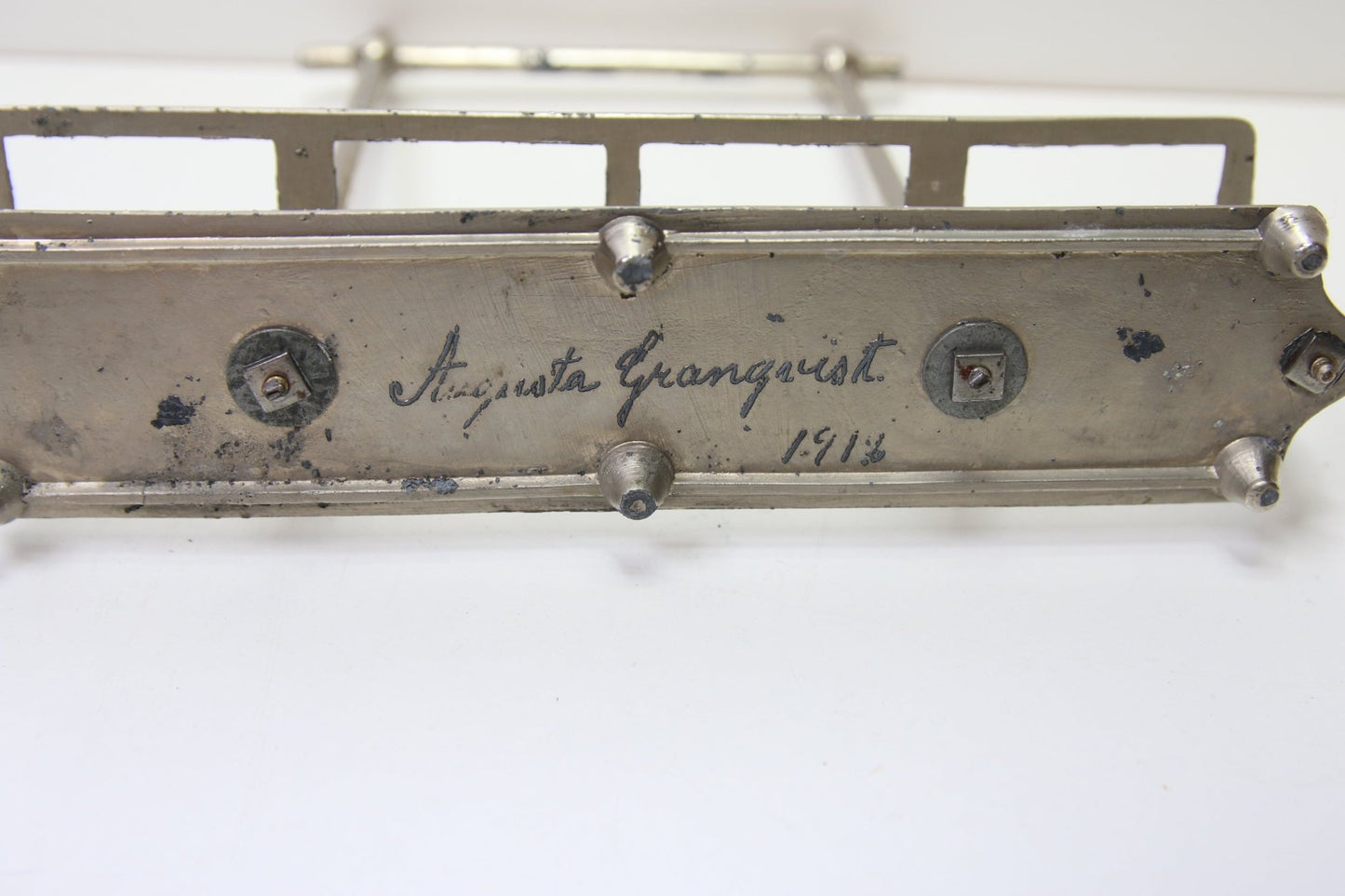 Mausteteline vuodelta 1912 - Asadon AarteetMaustepurkit