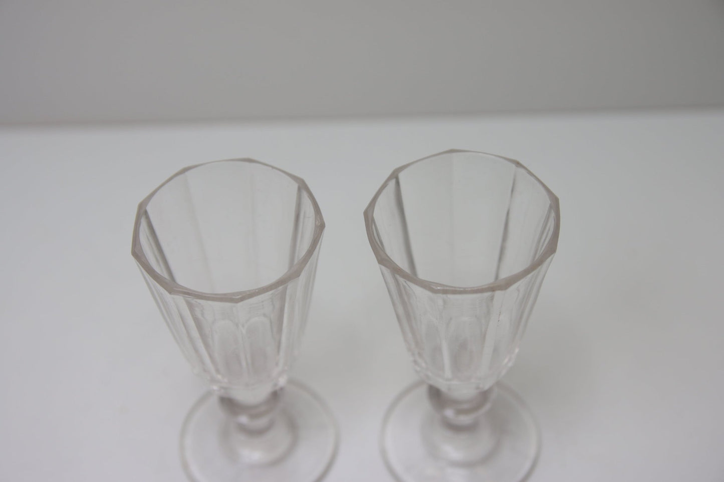 Nuutajärvi Jalallinen pikari - Asadon AarteetJalalliset lasit