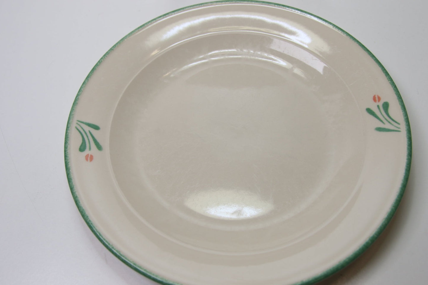 Pentik Aino lautanen 230mm - Asadon AarteetLautaset