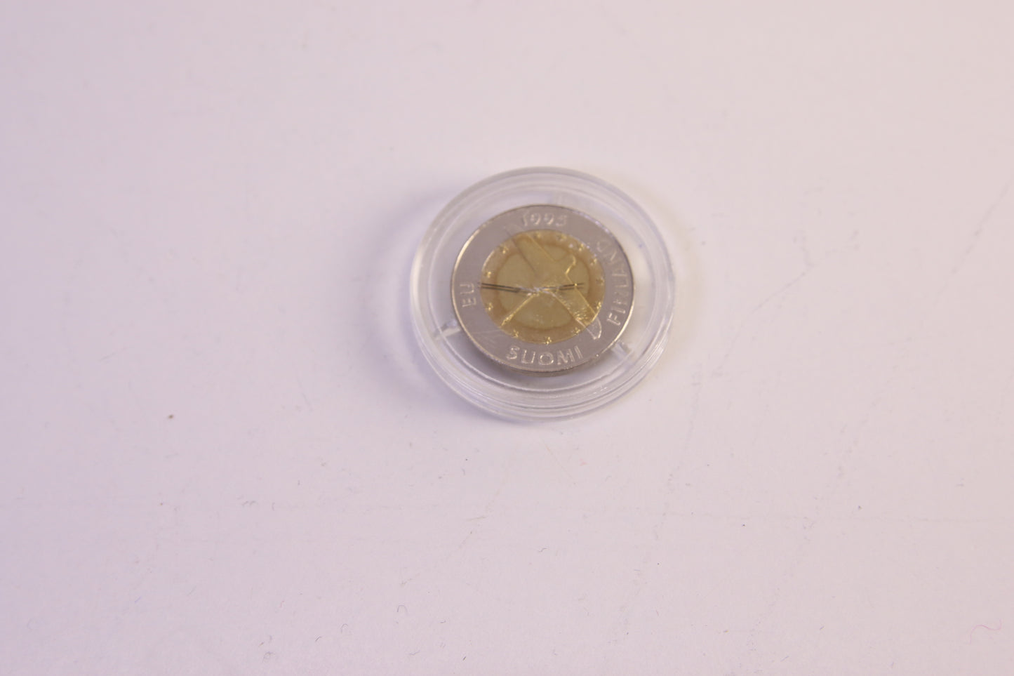 10 Markkaa 1995 pillerissä