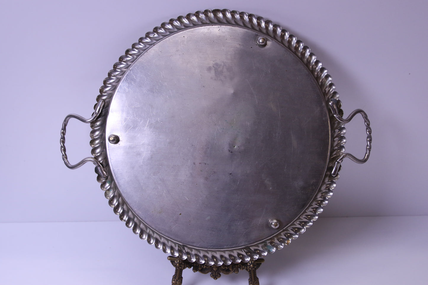 Vintage Metallitarjotin