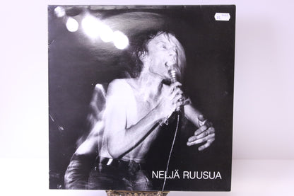 Neljä ruusua - Neljä Ruusua Lp-levy