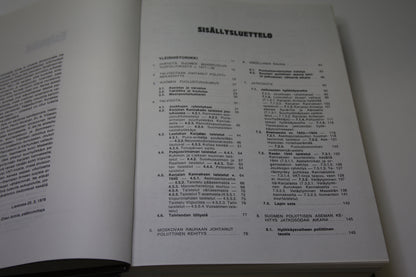 Kirja Suomen rintamamiehet 1939-45
