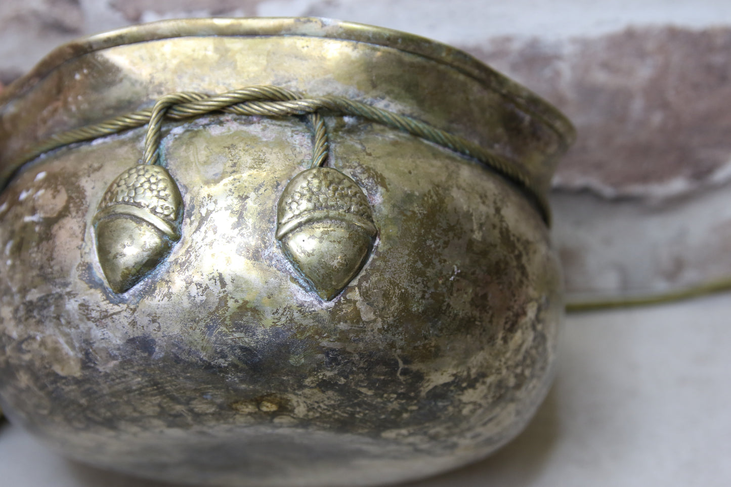 Metallikulho "Tammenterho"