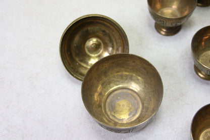 Arabialainen Kahvisetti messinki aluslautasella