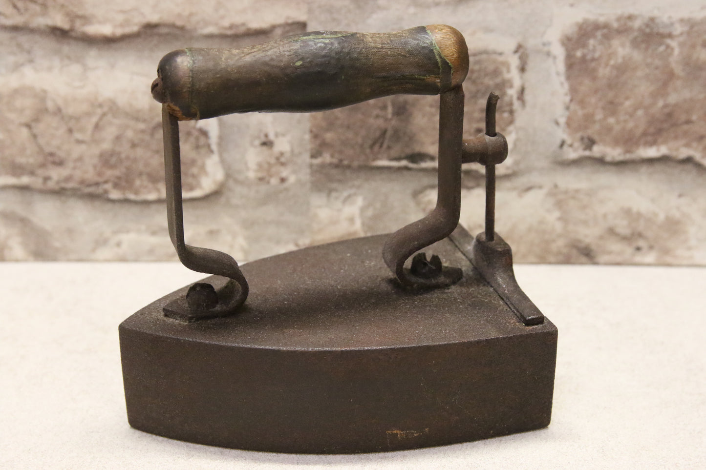 Vanha Luotisitysrauta