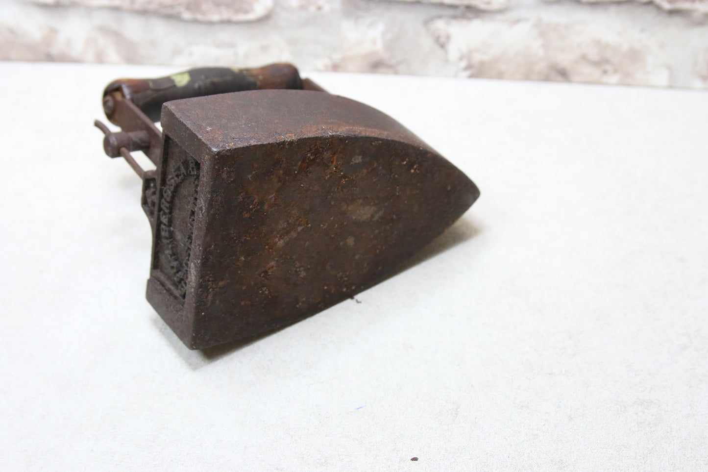 Vanha Luotisitysrauta