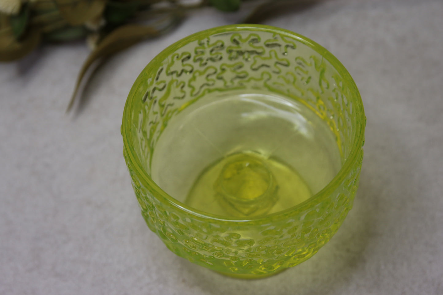 Riihimäen lasi Jesperi jälkiruokakulho keltainen Erkkitapio Siiroinen