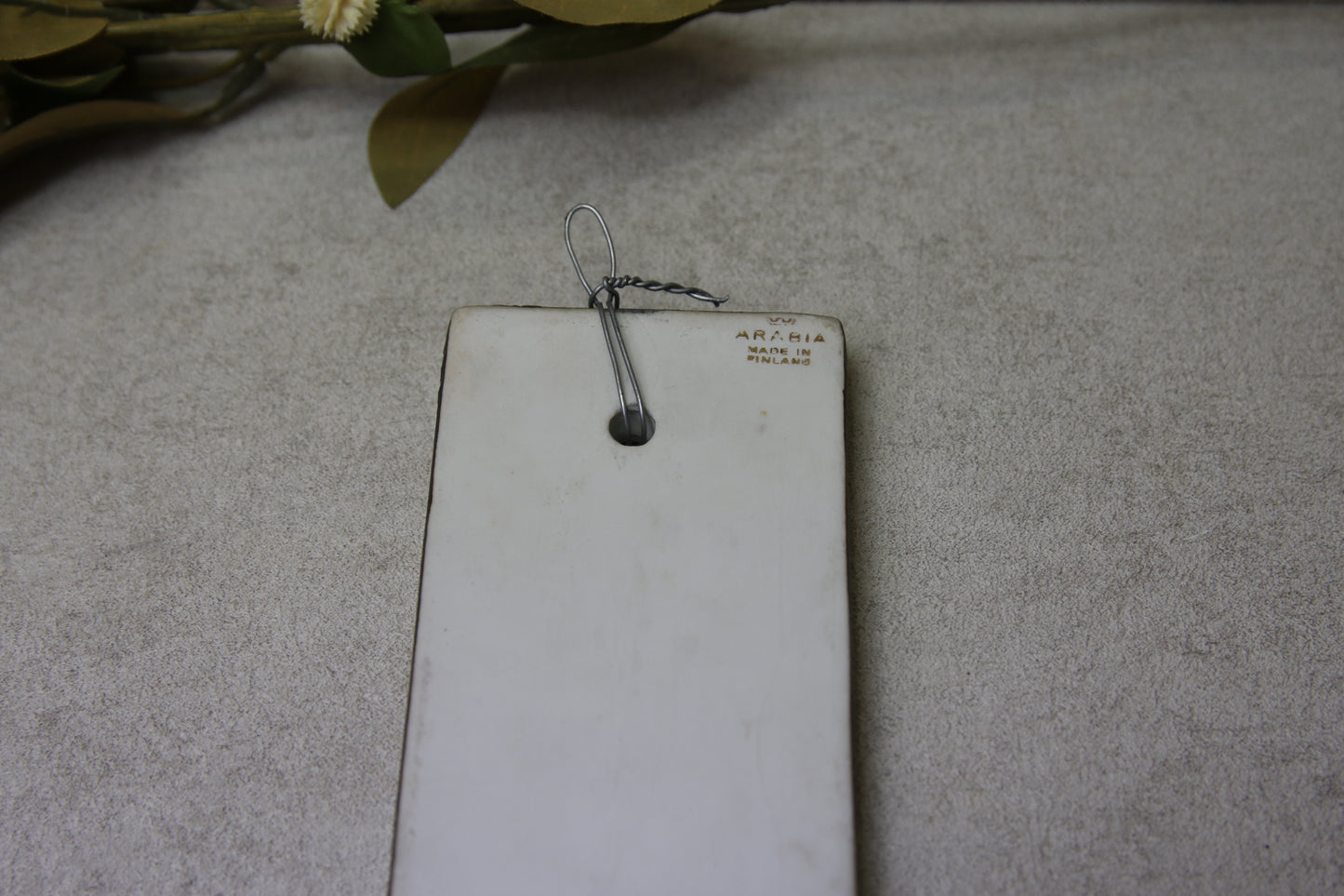 Arabia Ornamentti seinälaatta Annikki Hovisaari