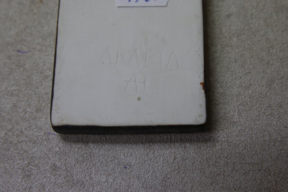 Arabia Ornamentti seinälaatta Annikki Hovisaari