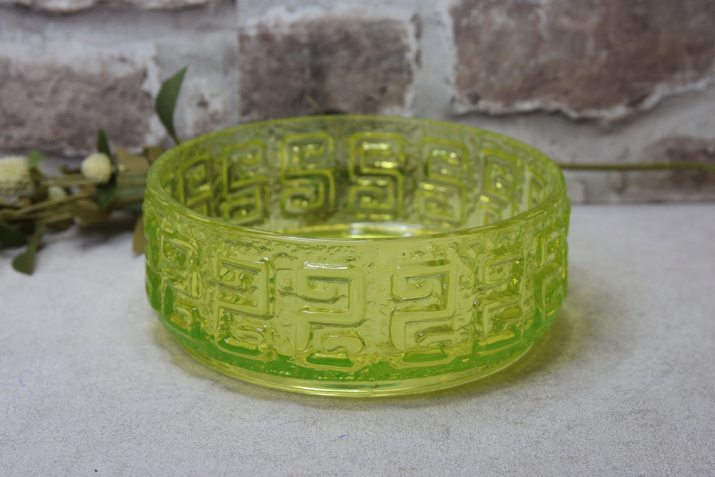 Riihimäen lasi Taalari keltainen malja Tamara Aladin