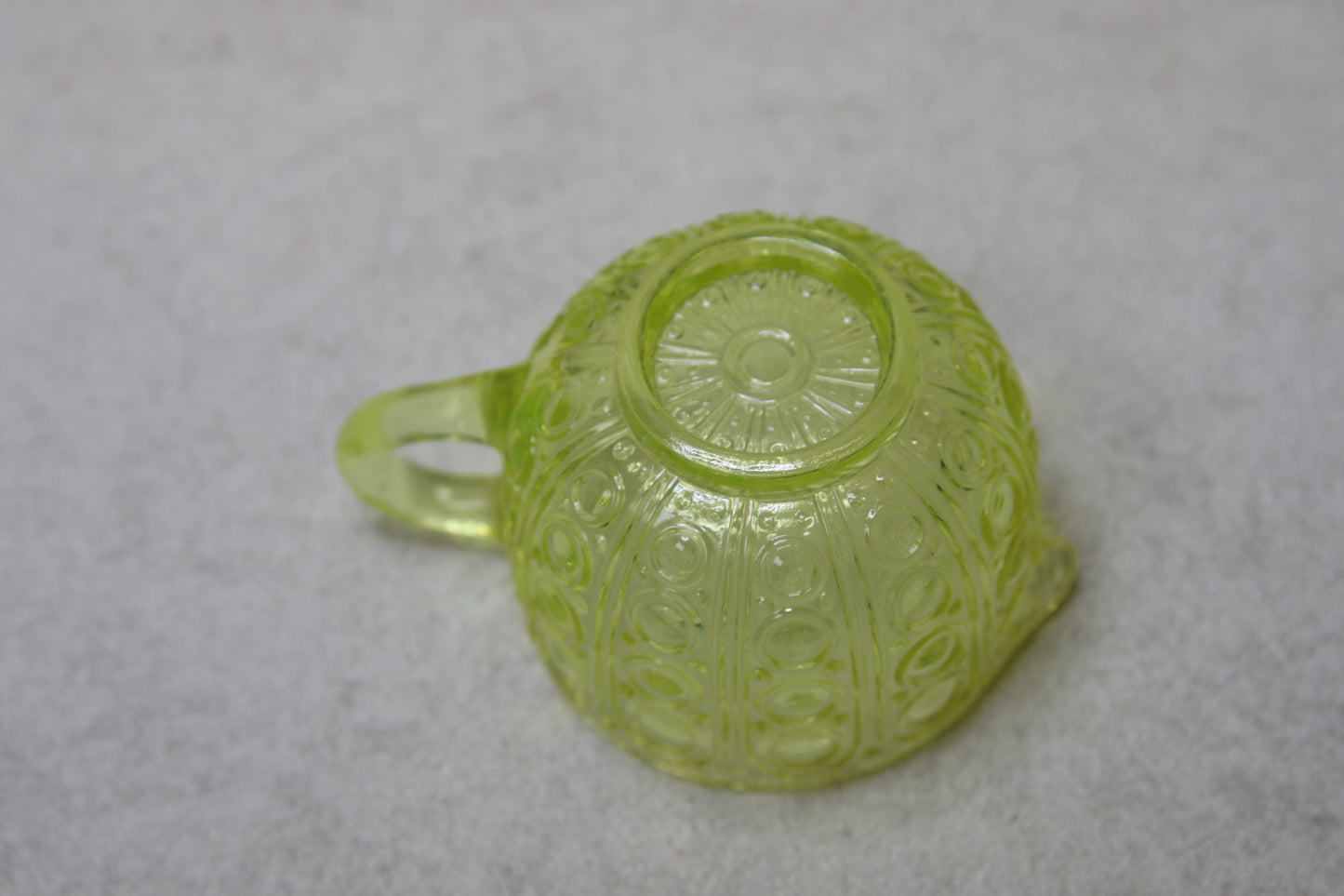 Riihimäen lasi Riikinkukko kermakko Nanny Still