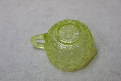 Riihimäen lasi Riikinkukko kermakko Nanny Still