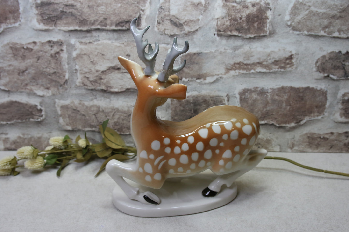 Lomonosov Kauris Figuuri