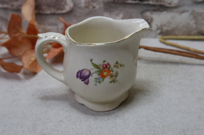 Arabia Kesäkukka kermakko