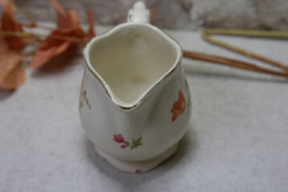 Arabia Kesäkukka kermakko