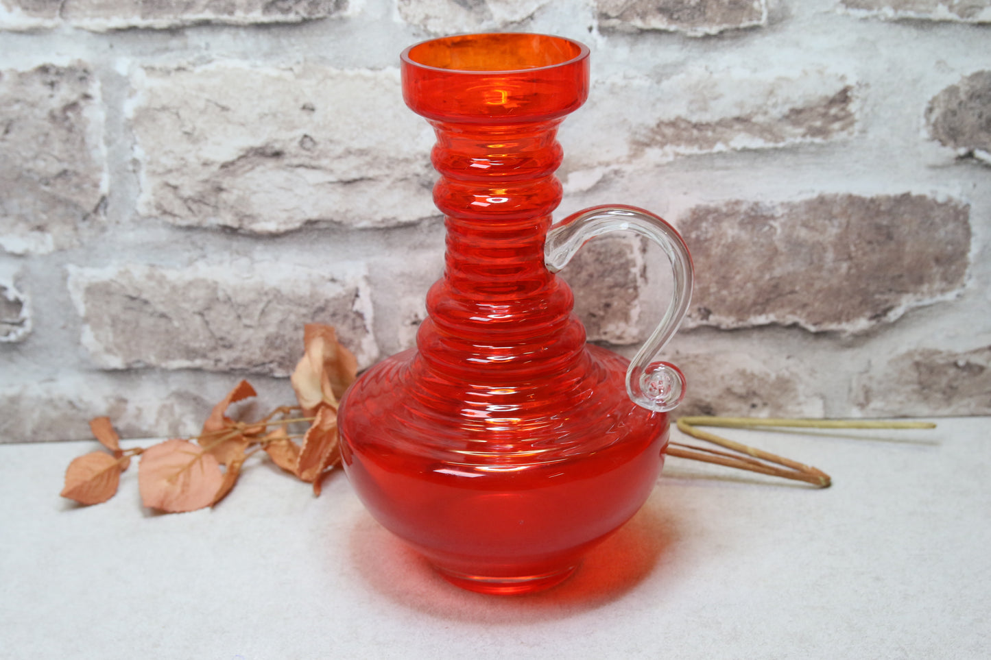 Riihimäen lasi Kleopatra punainen kaadin