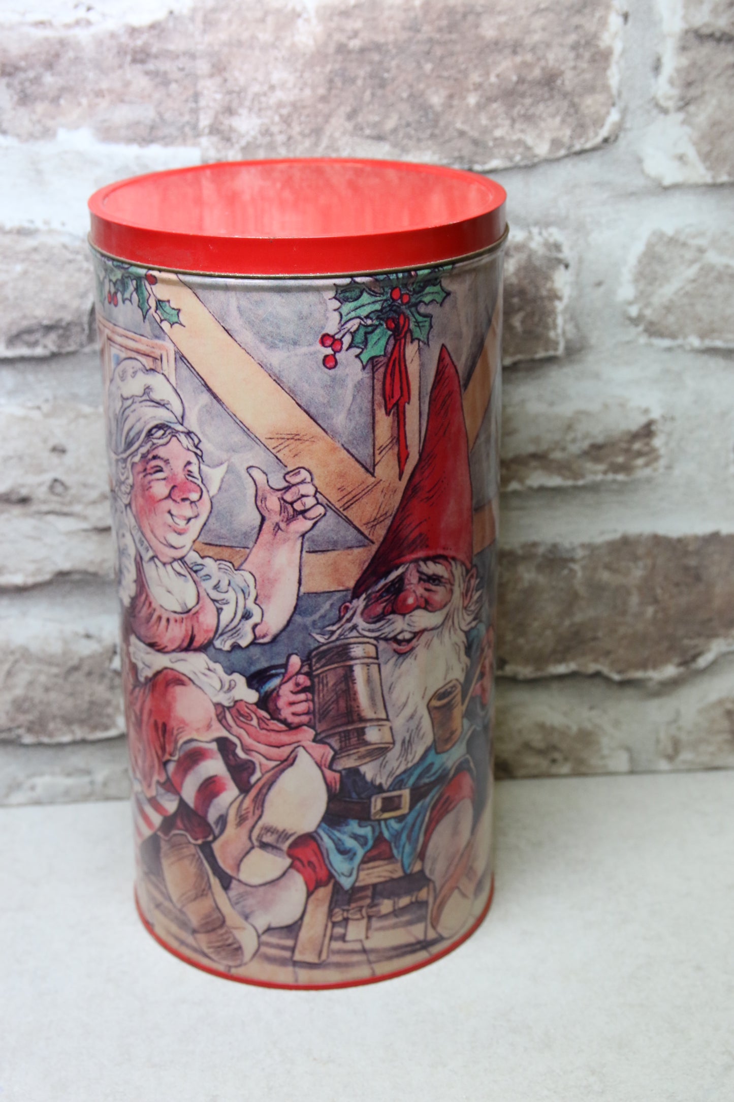 Iso Jouluaiheinen purkki