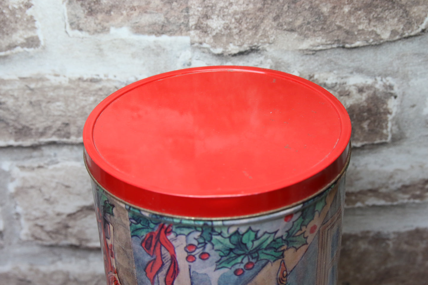 Iso Jouluaiheinen purkki