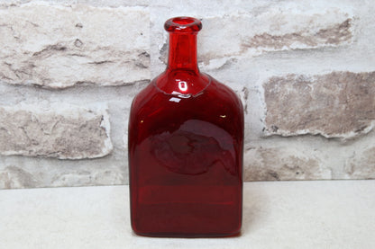 Riihimäen lasi Punainen lasipullo