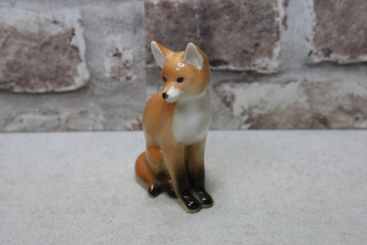 Lomonosov Kettu Figuuri